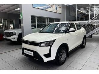 2020 mahindra xuv 300 1.5d | w4