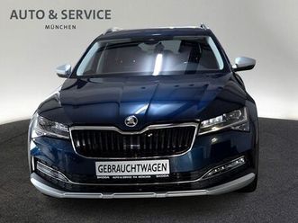 skoda superb combi 2.0tdi scout 4x4 dsg|matrix|acc|ahk