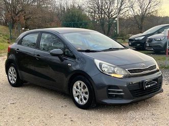 kia rio 1.2 5p.gpl neopatentati permute rate garan