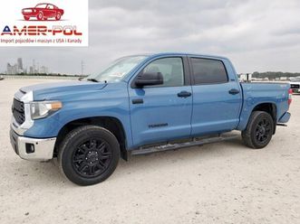 toyota tundra crewmax sr5 2021 5.7l 5.7 benzyna 381km