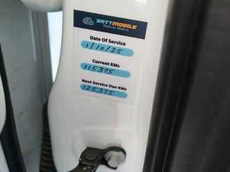 ford escape lady driven original mileage full service history