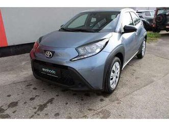 aygo x 1,0 l play