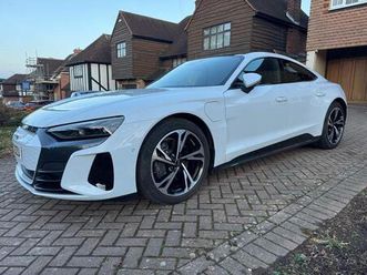 93.4kwh saloon 4dr electric auto quattro (476 ps) comfort & sound & leather-free & tour pack