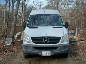 2012 mercedes sprinter van 2500 cargo diesel 94,000 miles camper
