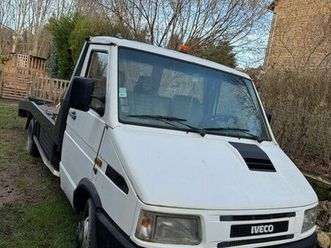 dépanneuse iveco 35.10