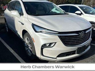 used 2023 buick enclave essence awd