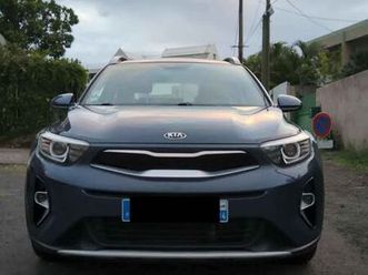 voiture kia stonic 2020 - 69 000 km - lyon