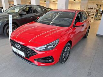 hyundai i30 1.5i dpi family