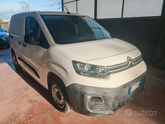 citroen berlingo bluehdi 100 van m club