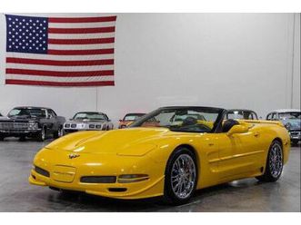 used 2001 chevrolet corvette base
