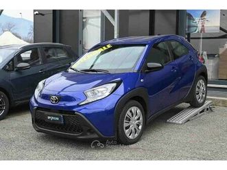 1.0 vvt-i 72 cv 5 porte active