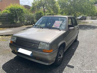 renault super 5 saga