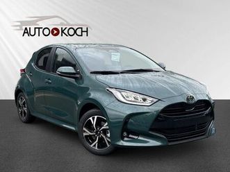 toyota yaris 1,5 l hybrid teamplayer digitales cockpit
