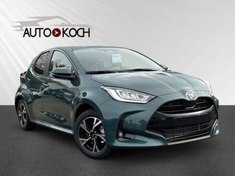 toyota yaris 1,5 l hybrid teamplayer digitales cockpit