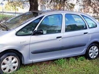 automobile picasso 1.6 benzina