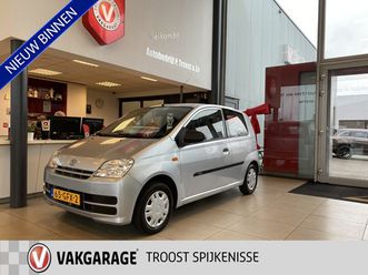 daihatsu cuore - 1.0-12v 100th anniversary, stuurbekrachting, radio cd inclusief, bleutooth ipod usb aanslu