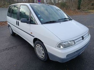 peugeot 806 1.9 td 92ch 7 places avec contre visite pour pro de l'automobiles avec k bis