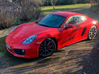 voiture porsche cayman s rouge 6 cylindres