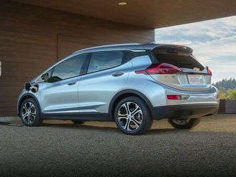 used 2017 chevrolet bolt ev lt