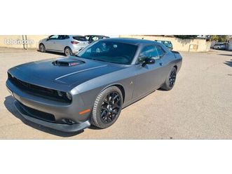 dodge challenger rt 6.4 shaker scat pack boite manuelle