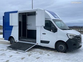 vl cavalcar, stallium 3, occasion camion chevaux, renault master 135 boite manuelle