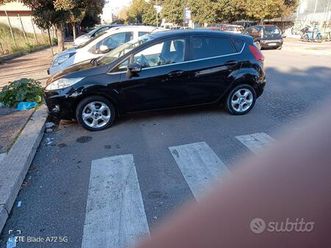 ford fiesta 1,4gpl/bz