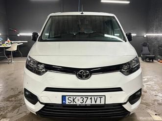 toyota proace city verso long 1.2 d-4t family