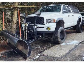 03 ram 2500 slt quad cab 8ft. bed 4x4 cummins turbo diesel with plow