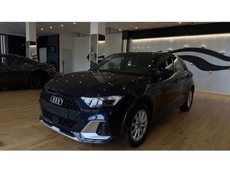 audi a1 citycarver 30 tfsi identity black