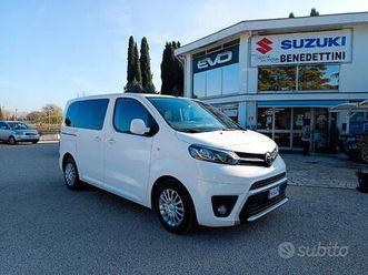 toyota proace verso 1.6d l0 d luxury tuo a 334€/me