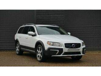 2014 volvo xc70 blanc automatique, 6 vitesses conduite à...
