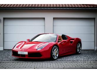 2017 ferrari 488 - spider / 1 owner / racing seats / lift / carbon