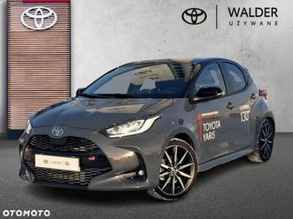 toyota yaris hybrid 1.5 gr sport