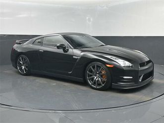 used 2012 nissan gt-r premium