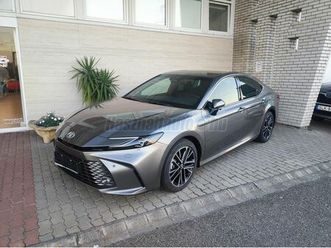 toyota camry 2.5 hybrid executive e-cvt