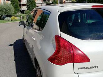 3008 i 2.0 hdi 16v allure (outdoor) c/t.pan.