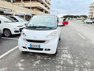 smart fortwo 800 40 kw cabrio passion cdi