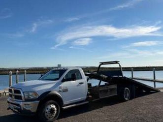 2015 dodge ram 5500 rollback flatbed tow truck