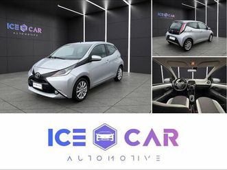 toyota aygo 1.0 vvt-i 69 cv 5 porte x-play mmt