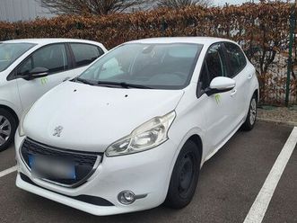 peugeot 208 1.4 hdi fap business pack 68cv – 2 places – 2014 – affaire