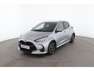 toyota yaris 1.5 hybrid design
