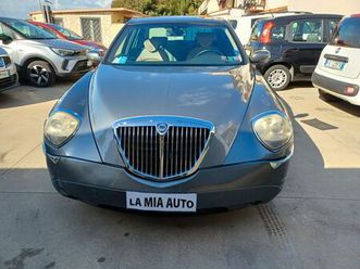 lancia thesis 3.0 v6 24v aut. emblema
