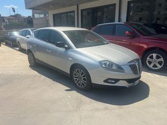 lancia delta 1.6 mjt garanzia 12 mesi