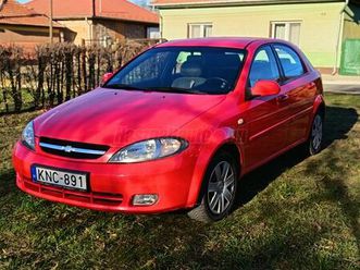 chevrolet lacetti 1.4 16v elite