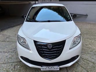lancia ypsilon gpl - unico proprietario