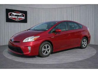 used 2015 toyota prius five
