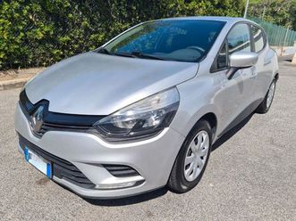 renault clio 1.2 75cv 5 porte life