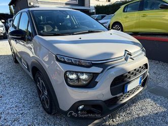 1200 puretech feel 83cv gpl carplay pdc16 italia