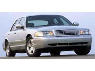 used 2002 ford crown victoria base