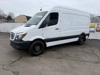 2014 freightliner sprinter - we finance everyone